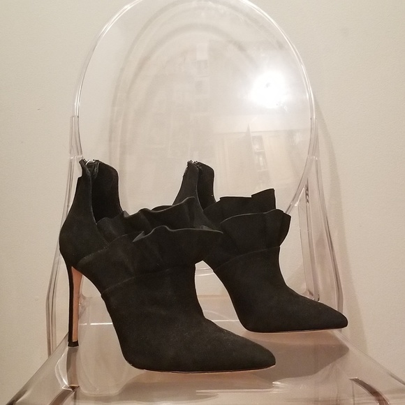 Pour La Victoire Shoes - 💕Host Pick💕Pour La Victoire booties